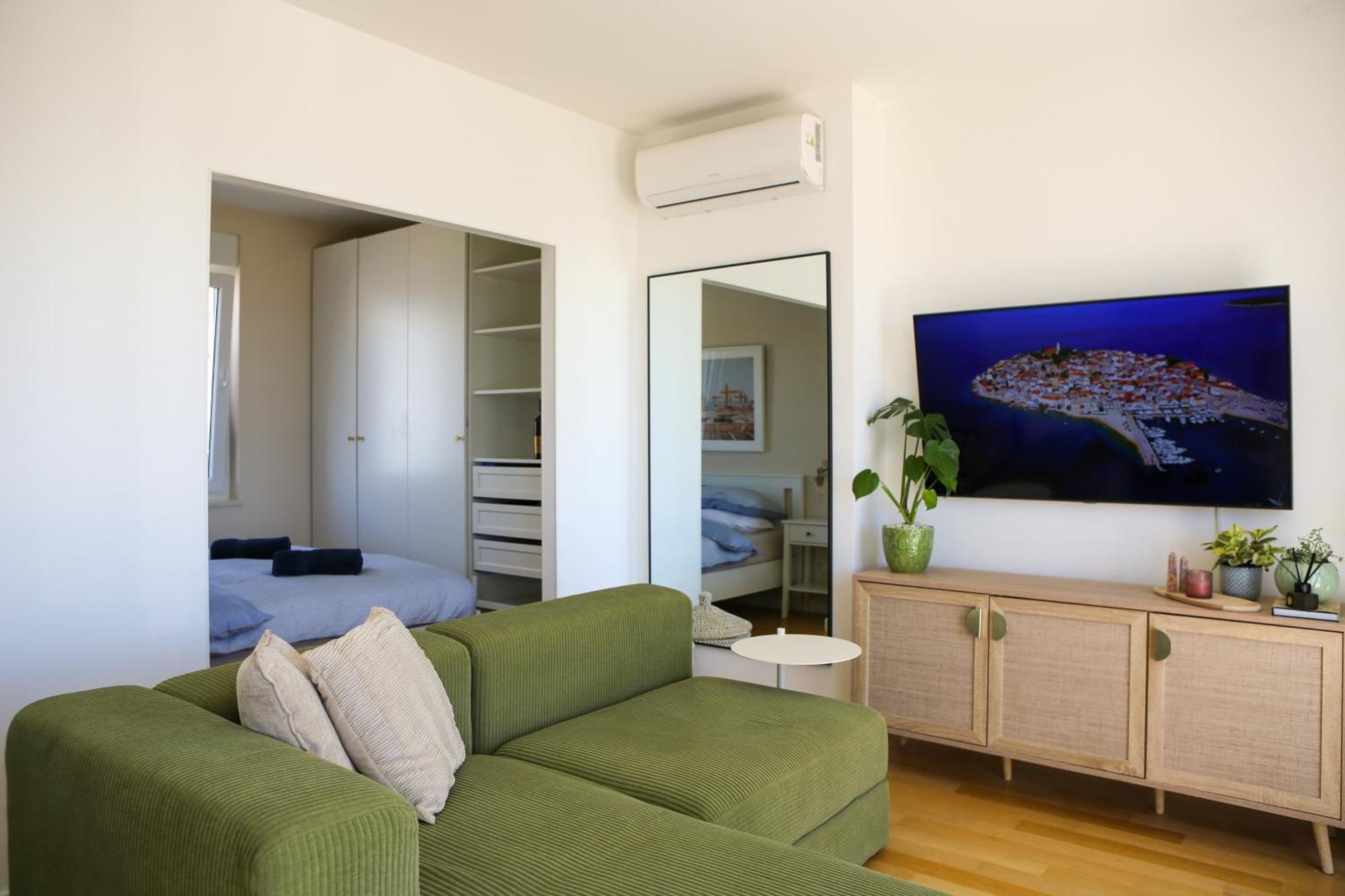 Kiki'S Sea View Studio Split Habitación foto