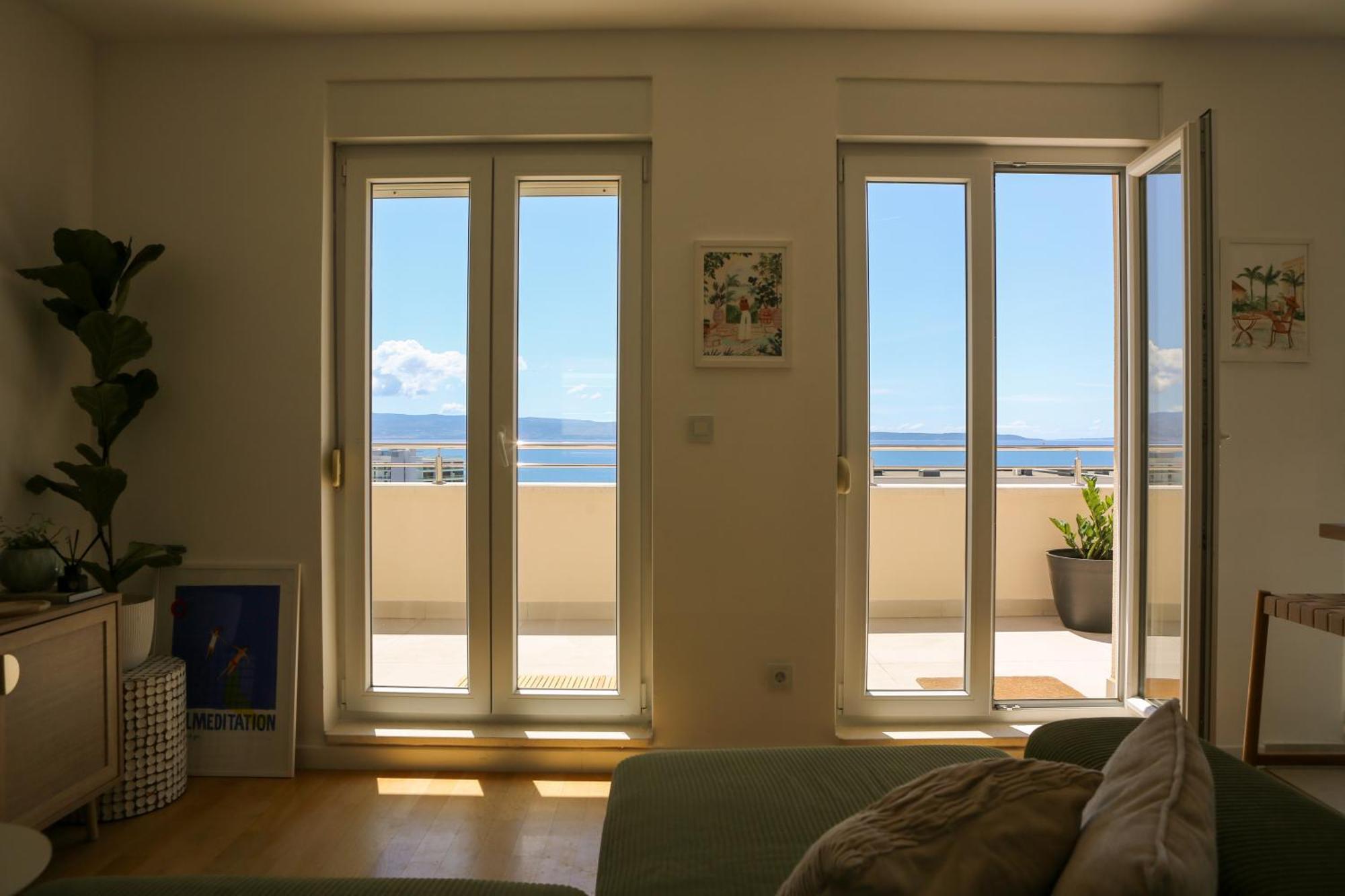 Kiki'S Sea View Studio Split Habitación foto