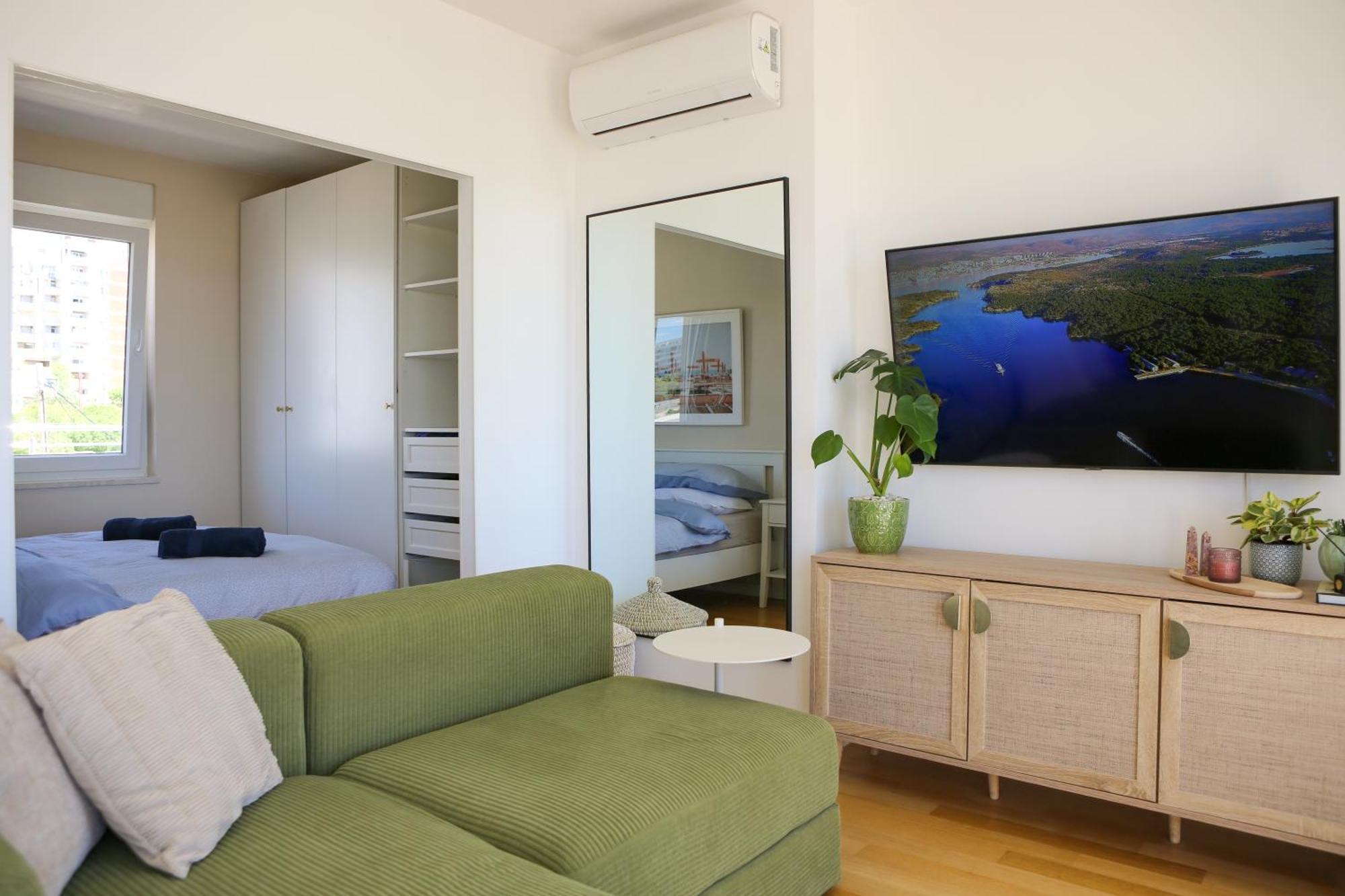 Kiki'S Sea View Studio Split Habitación foto